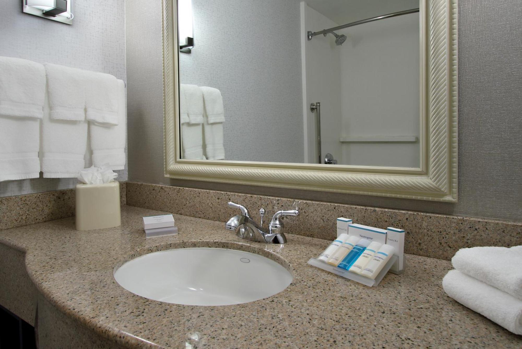 Hilton Garden Inn Sonoma County Airport Santa Rosa Extérieur photo