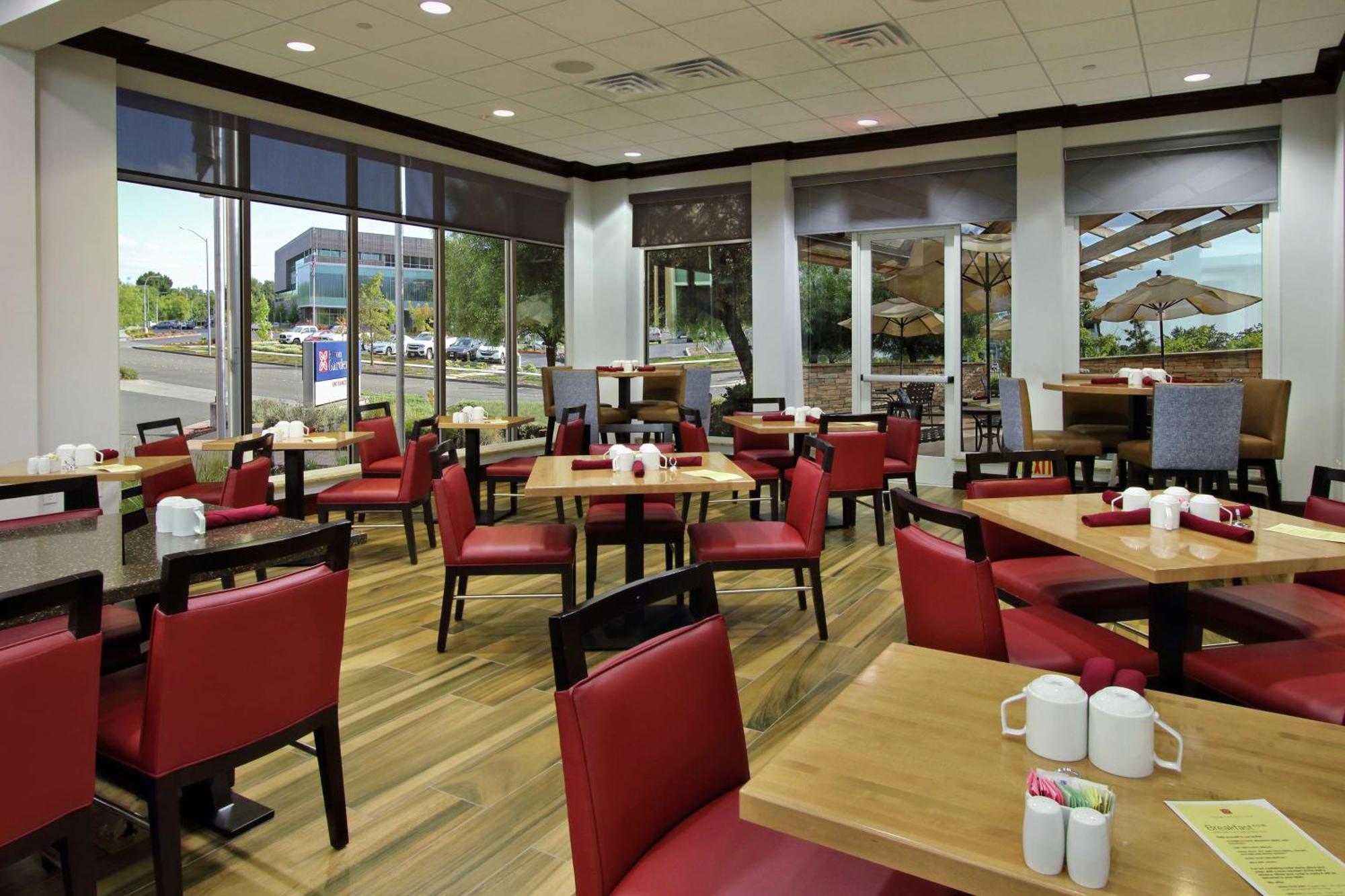 Hilton Garden Inn Sonoma County Airport Santa Rosa Extérieur photo