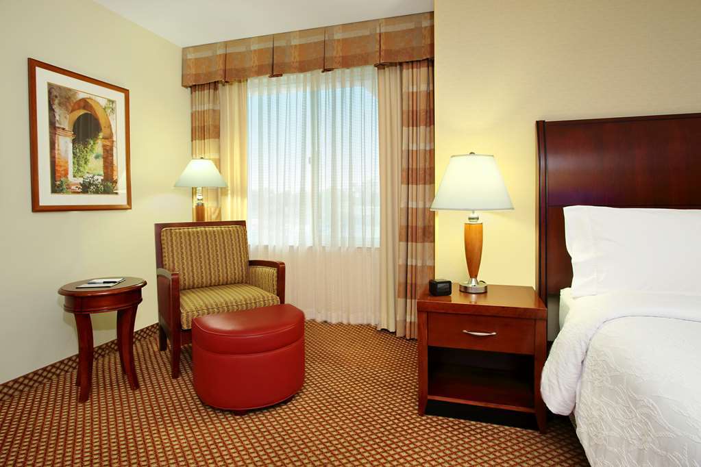Hilton Garden Inn Sonoma County Airport Santa Rosa Chambre photo
